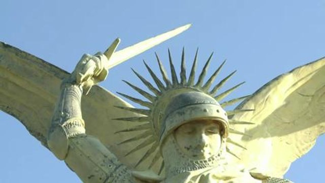 L'archange du Mont-Saint-Michel s'envole pour restauration