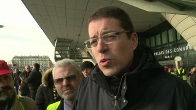 Les taxis mobilisés à Paris contre les dérives des VTC