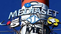 “Decisione a giorni”. Mediaset, nubi sul futuro del programma top cancellazione a un passo