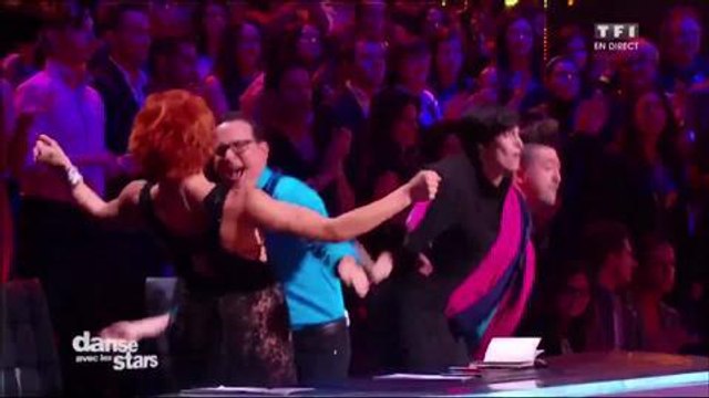 Fauve Hautot sexy dans Danse avec les stars