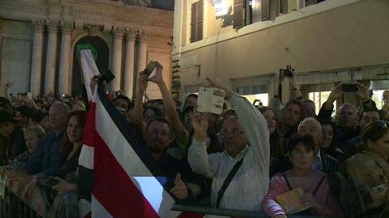 Rome et ses touristes retrouvent enfin la Fontaine de Trevi