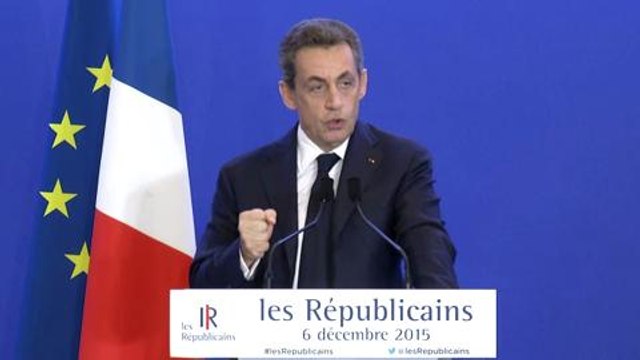 Régionales: Sarkozy refuse toute fusion et tout retrait de liste