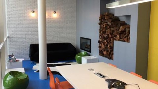 Reportage dans le surprenant QG d'Airbnb à San Francisco (Capital)