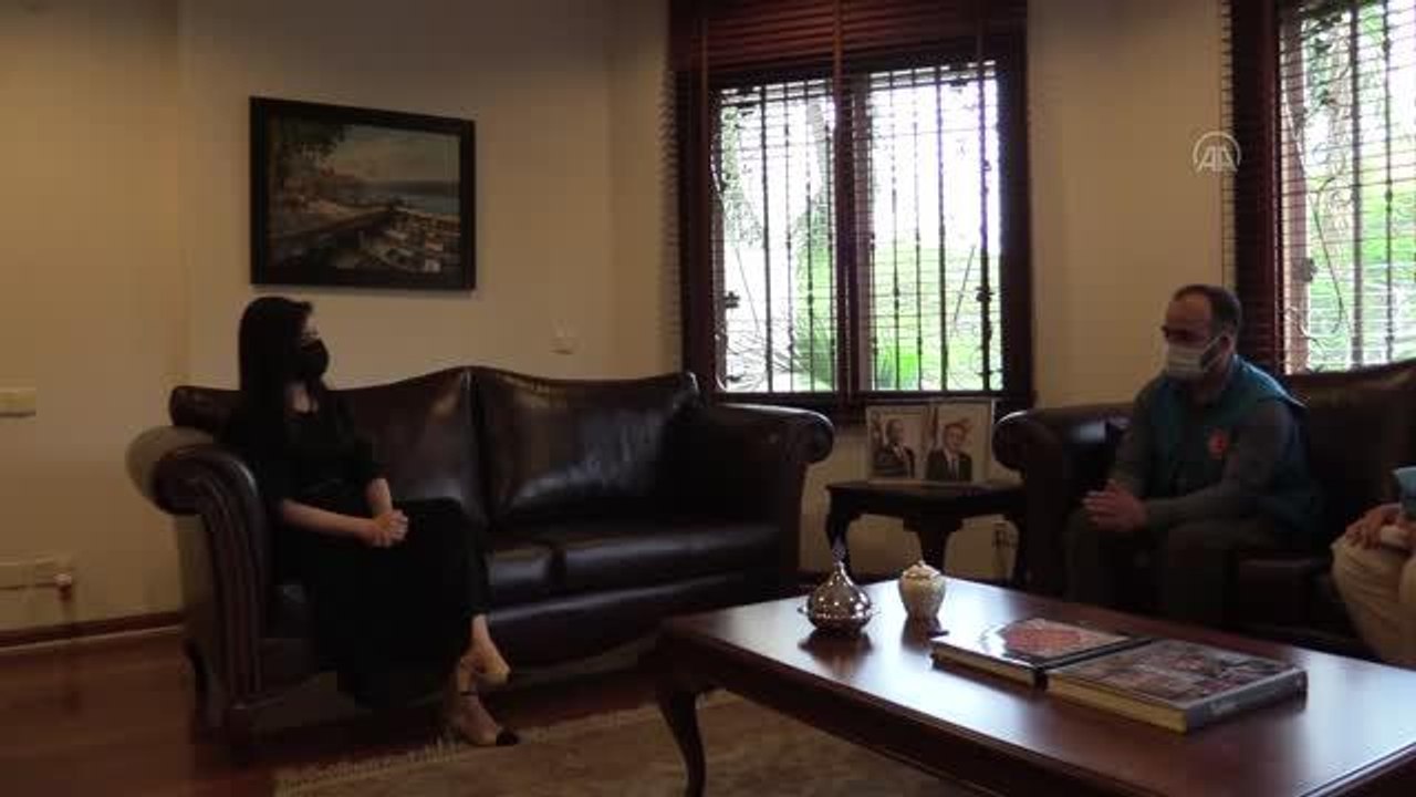 PUNOM PEN - TDV'den Türkiye'nin Punom Pen Büyükelçisi Ayda Ünlü'ye ziyaret