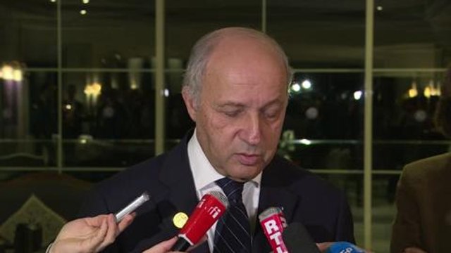 Fabius défend la poursuite des frappes en Syrie
