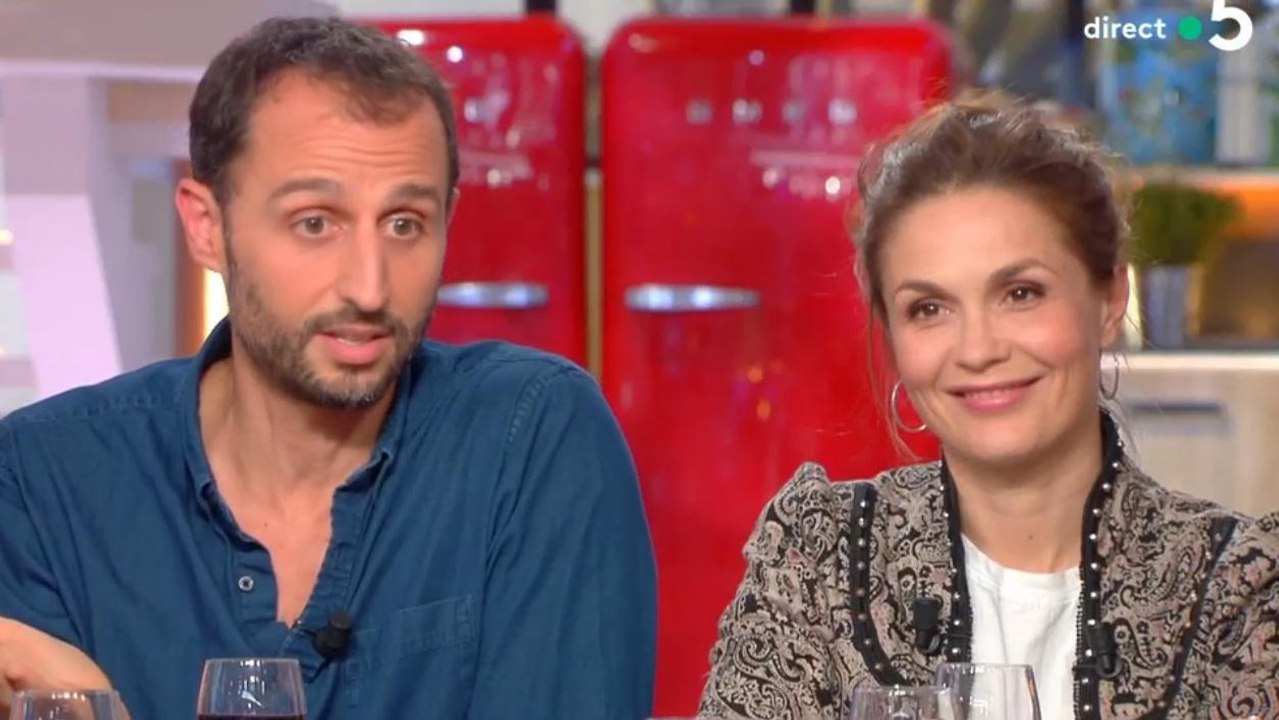 C à vous   Arié Elmaleh et Barbara Schulz ne vivent pas ensemble