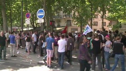 Manifestation à Paris contre la réforme du collège