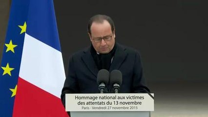 Aux Invalides, hommage aux victimes du 13 novembre