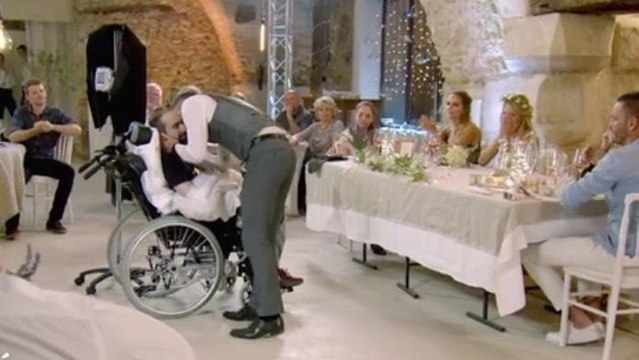 VOICI Le discours de John au mariage de Florian et Emmanuelle
