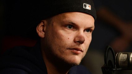 VOICI - Les causes de la mort d'Avicii révélées