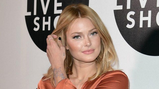 VOICI - Caroline Receveur enceinte : le cauchemar de ses premiers mois de grossesse