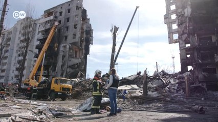 Ужасы войны в Бородянке - разрушенные дома и тела под завалами (08.04.2022)