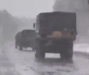 Columna rusa con misiles Tochka-U en suelo ucraniano