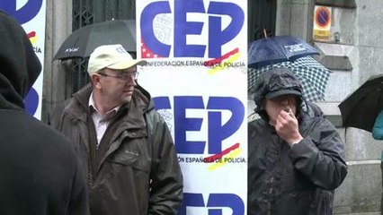 Noël en crise: les Espagnols se serrent la ceinture