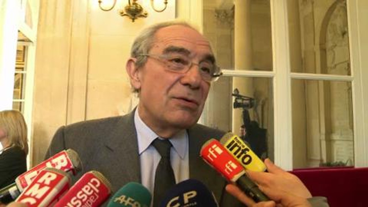 35 heures: réactions de députés aux déclarations d'Ayrault