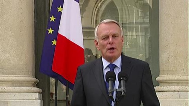Ayrault défend un budget de combat et de conquête