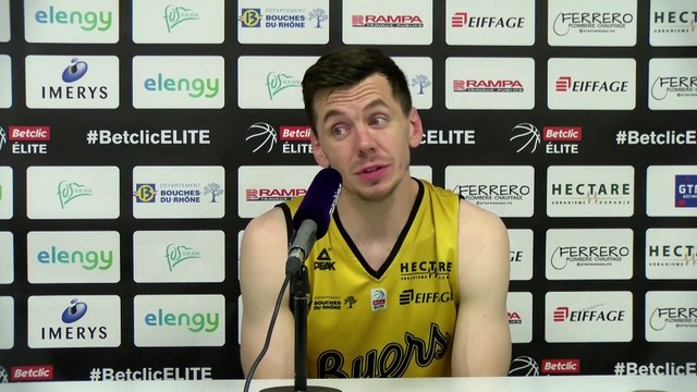 Au micro maritima: Edouard Choquet après la défaite de Fos contre Nanterre