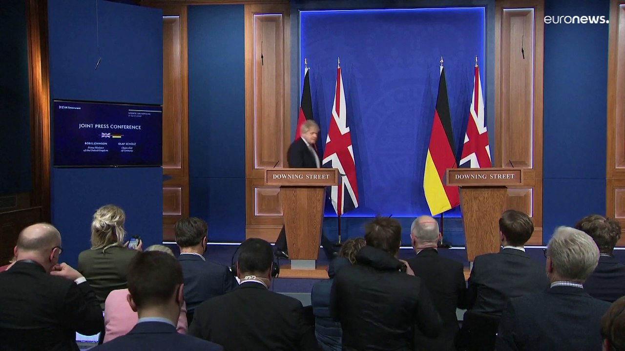 Vertice Scholz-Johnson: da Londra, nuove armi a Kiev. E Berlino promette d'affrancarsi dal gas russo