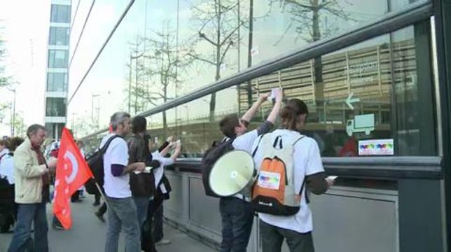 Technicolor: manifestation près de Paris contre le démantèlement du groupe