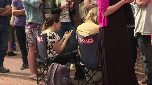 L'audience de Comey, un sport retransmis dans plusieurs bars