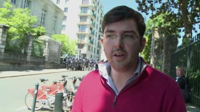 Nantes: face-à-face tendu entre lycéens et 150 Manif pour tous