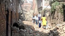 Népal: un mois après le séisme, les enfants de retour à l'école
