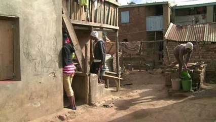 Une chanteuse malgache utilise le slam comme thérapie