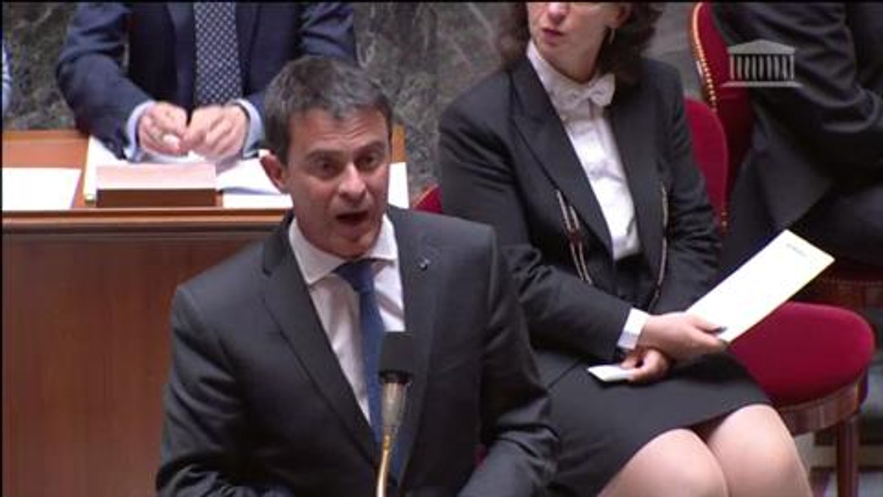 Valls "condamne" les violences à l'égard des forces de l'ordre