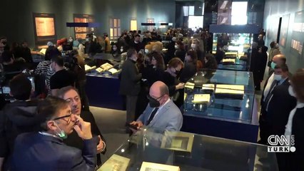 12 asırlık el yazması mushaflar AKM'de sergileniyor