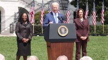 WASHINGTON - Biden, Yüksek Mahkeme'nin ilk siyahi kadın yargıcı Jackson'ı Beyaz Saray'da ağırladı
