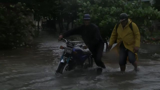 A Cuba, Irma a inondé la côte, y compris à La Havane