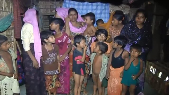 Combats entre Rohingyas et l'armée en Birmanie: 400 morts