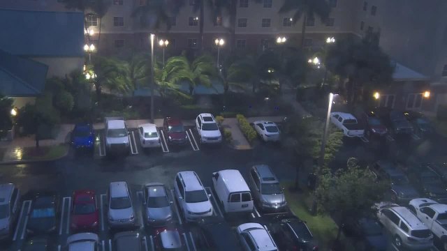 L'ouragan Irma frappe le sud de la Floride