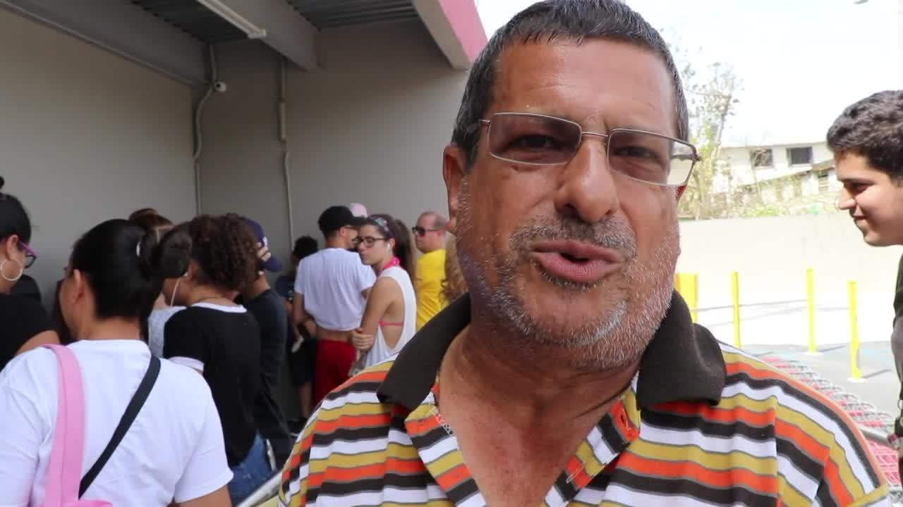 Porto Rico: files d'attente devant les supermarchés