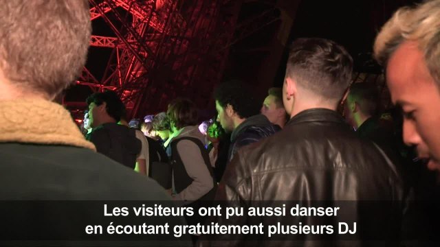 La tour Eiffel fête ses 300 millions de visiteurs