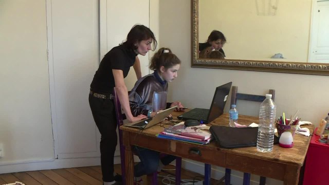 Vincennes: Un collège contraint de tester le télé-enseignement