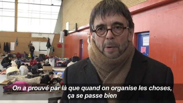 Accueil hivernal des migrants: Grande-Synthe se veut exemplaire