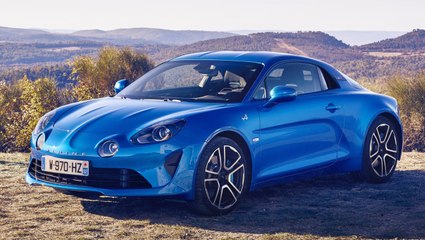 Alpine A110 : les détails de l’intérieur et de l’extérieur en vidéo