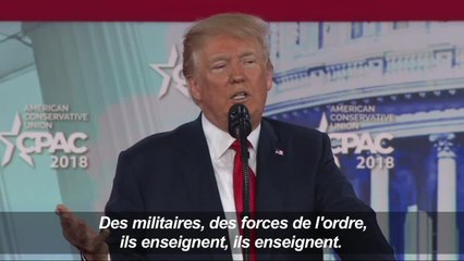Trump défend son idée d'armer les enseignants