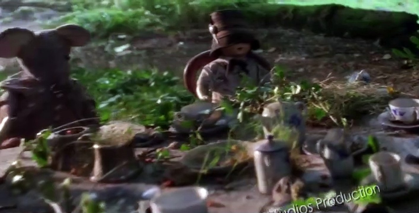 Once Upon a Time in Wonderland S01 E01