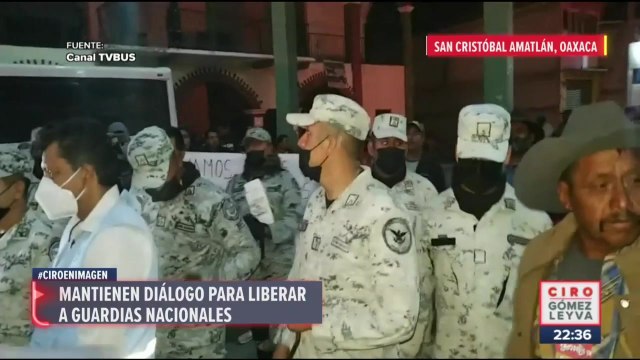 Pobladores de San Cristóbal Amatlán retienen a elementos de GN