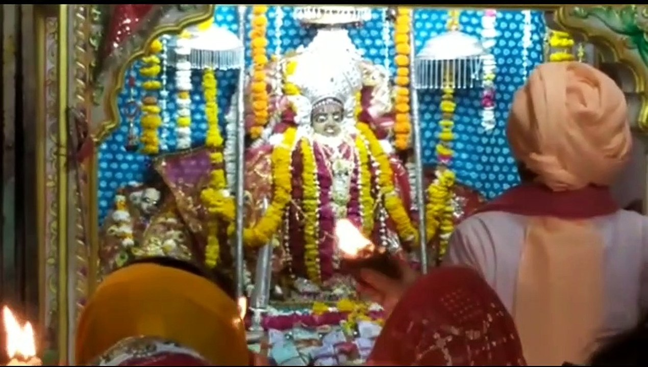 दुर्गा अष्टमी पर कंकाली माता मंदिर में उमड़ी श्रृद्धालुओं की भीड़
