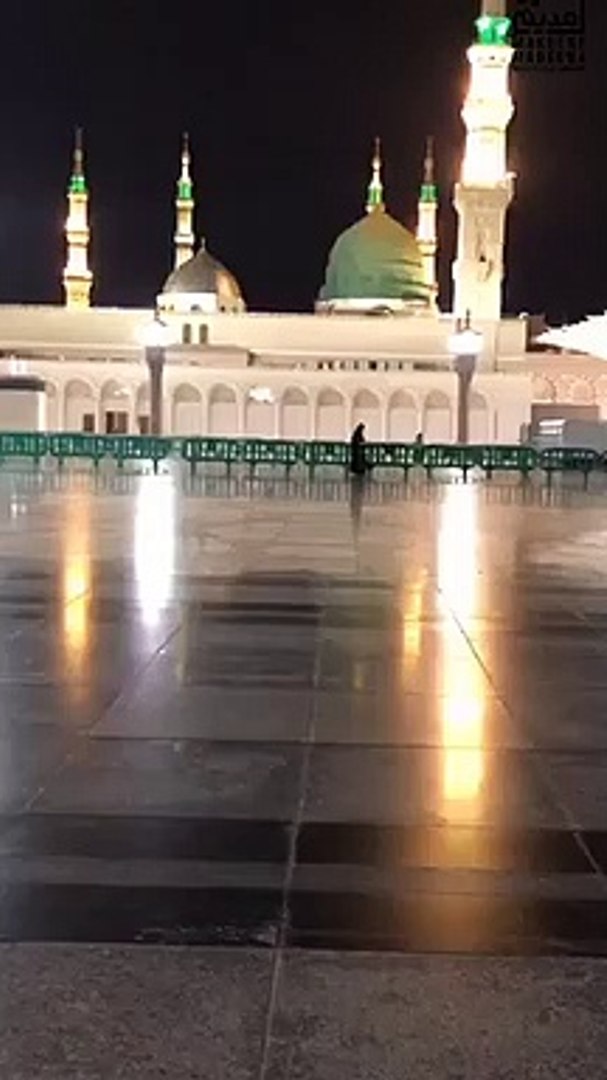 Live Azan e Fajr From Madina Fajr Azhan From The Prophet's Mosque Madina -  Beautiful - video Dailymotion