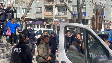 KEŞAN'DA UYUŞTURUCU SATICILARINA OPERASYONDA 11 TUTUKLAMA