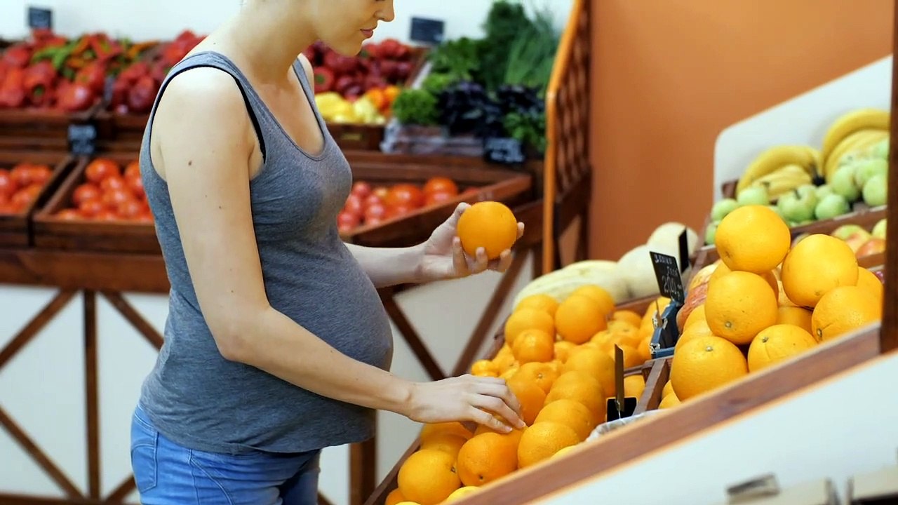 Does Itching Here During Pregnancy a Sign of Baby Boy in Womb