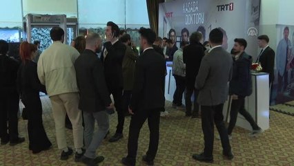 TRT 1'in yeni dizisi "Kasaba Doktoru"nun galası yapıldı
