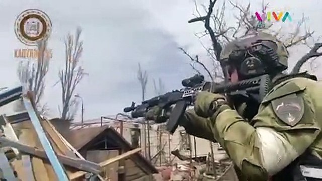 Detik-detik Resimen Chechnya Tembaki Nazi Dari Atap Rumah