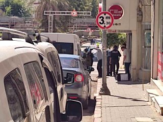 Nazilli'de şüpheli paket fünye ile patlatıldı