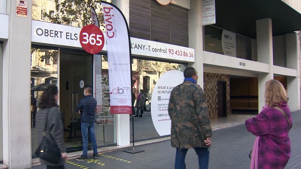 El Gobierno flexibiliza los requisitos de entrada a España a menores de entre 12 y 17 años