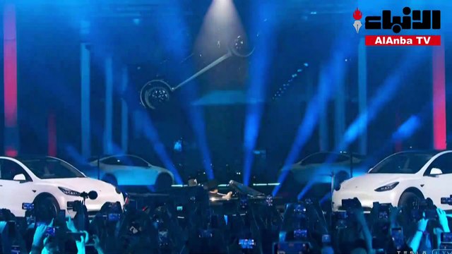 إيلون ماسك يفتتح مصنعاً ضخماً